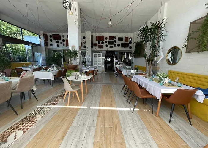 La Vella Resort Dubova