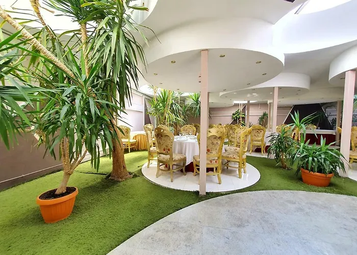 President Hotel Ploieşti